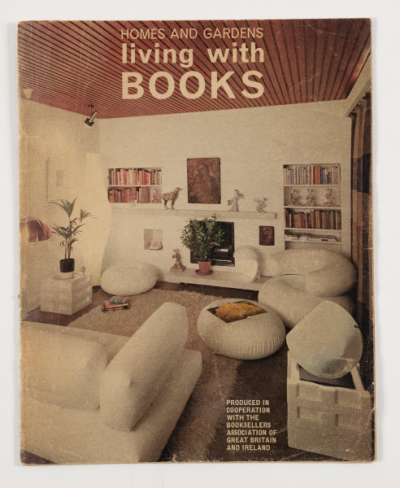 Homes and Gardens: Living with Books